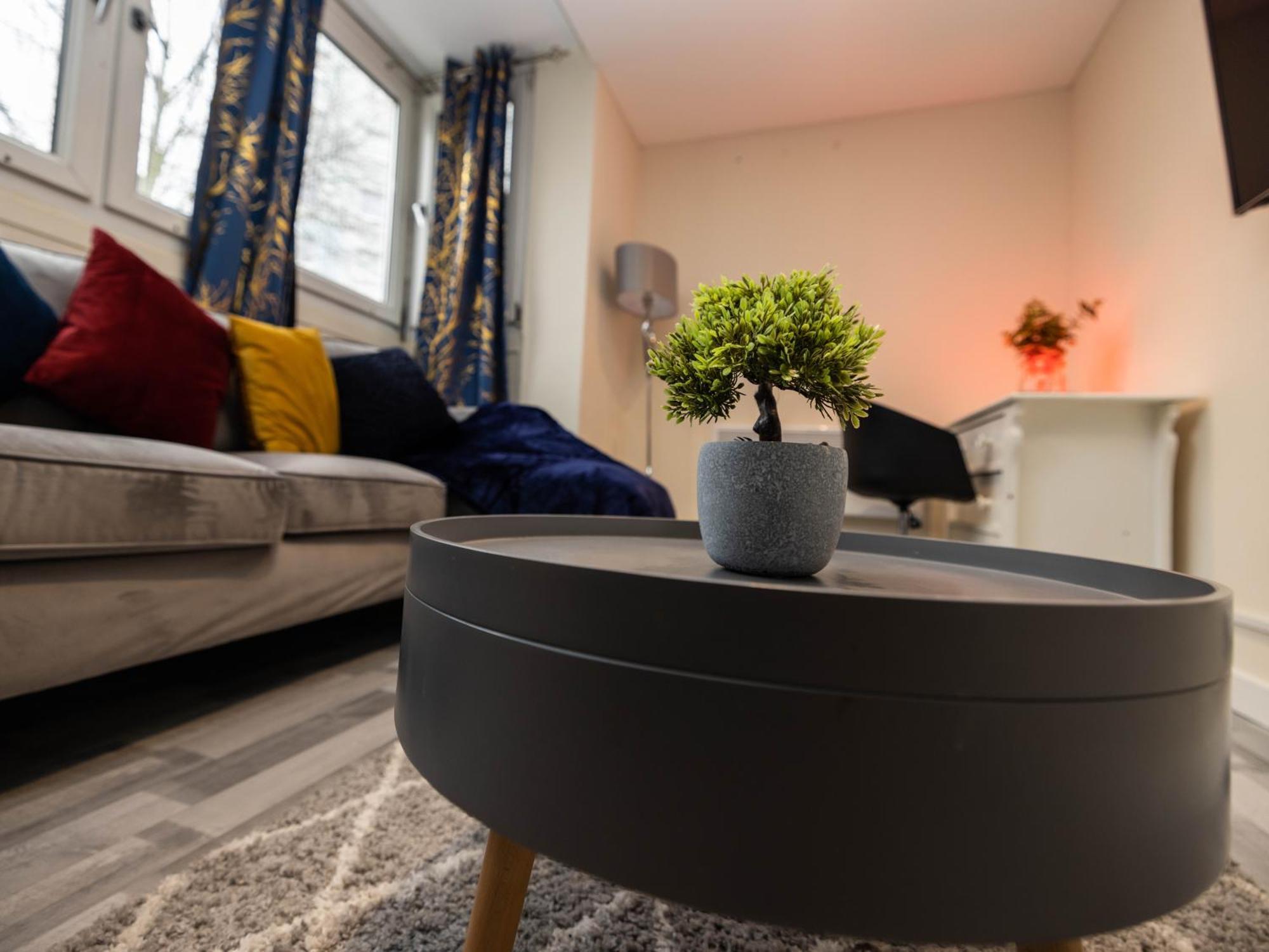 1 Bed-4guests-sofabed-wifi-closetocity-parking Appartamento *